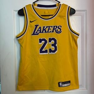 Lebron James jersey